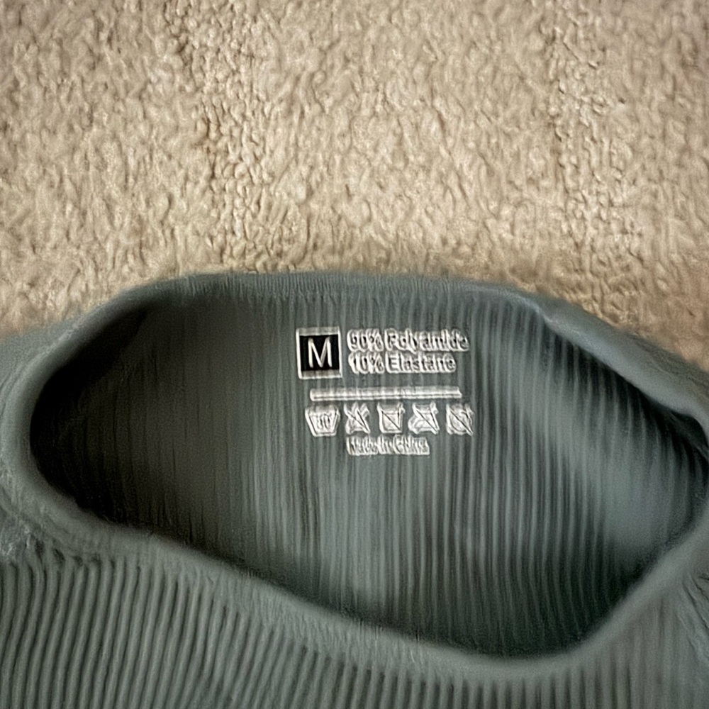 Green Ribbed Two-Piece Set - Picture 2 of 3